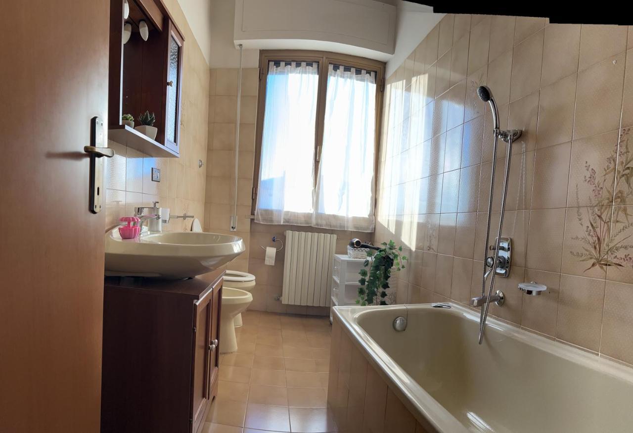 Albi'S House,Terrazza ,Wi-Fi, Parcheggio, Ac Apartment Lucca Exterior photo